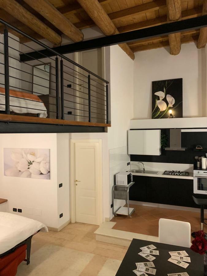 Vicolo Duelli Apartment Ferrara Luaran gambar
