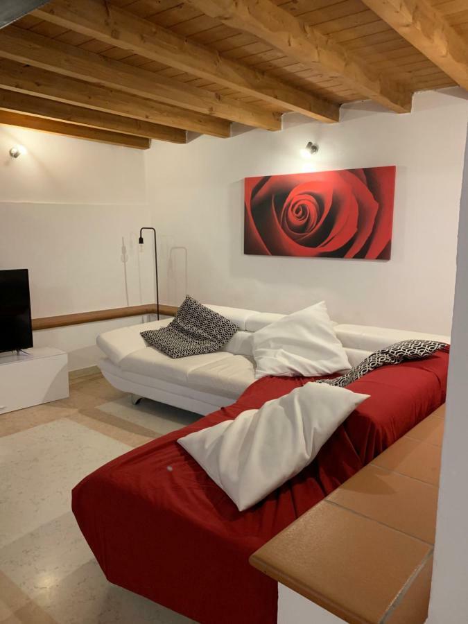 Vicolo Duelli Apartment Ferrara Luaran gambar