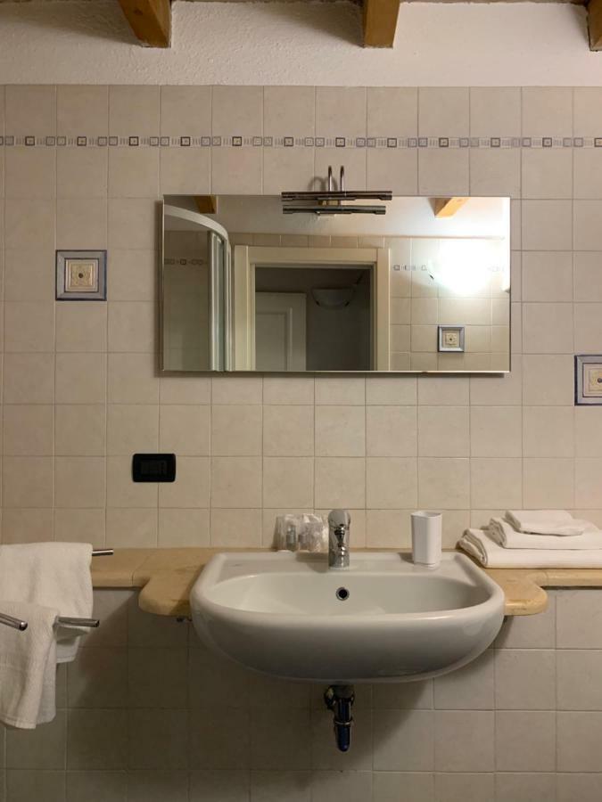 Vicolo Duelli Apartment Ferrara Luaran gambar